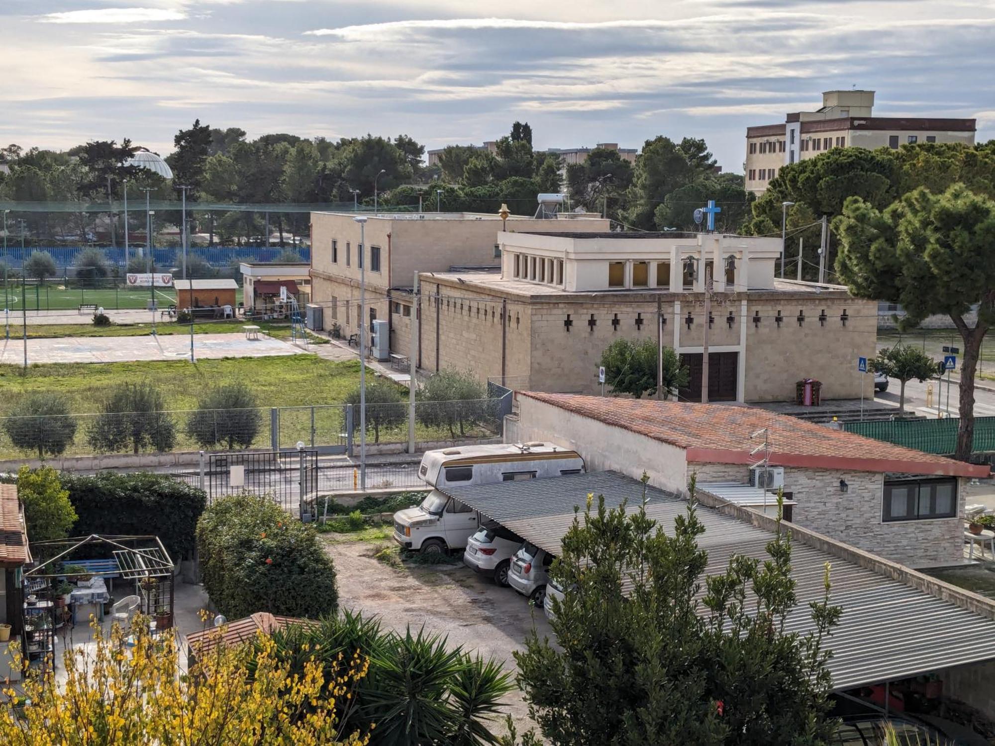La Casa Dei Due Mari - Large Apartment With Parking Tarento Exterior foto
